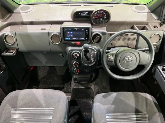 TOYOTA SPADE 2016