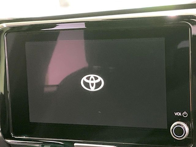 TOYOTA YARIS CROSS HYBRID 2025