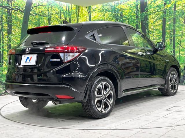 HONDA VEZEL HYBRID 2016