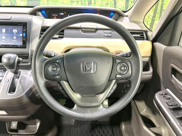 HONDA FREED 2017