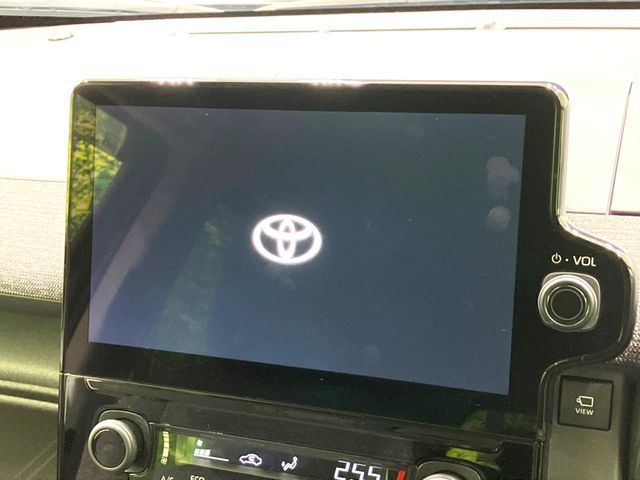 TOYOTA SIENTA HYBRID 2025