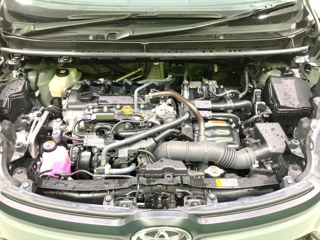 TOYOTA SIENTA HYBRID 2025