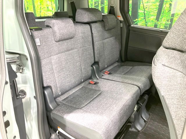 TOYOTA SIENTA HYBRID 2025