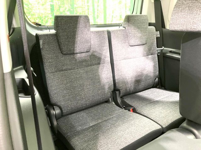 TOYOTA SIENTA HYBRID 2025