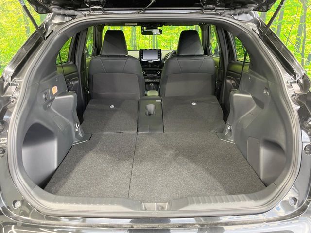 TOYOTA YARIS CROSS HYBRID 2023