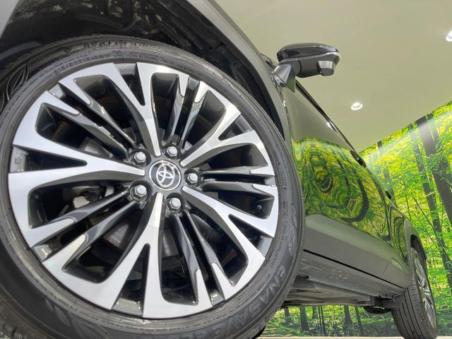 TOYOTA YARIS CROSS HYBRID 2023