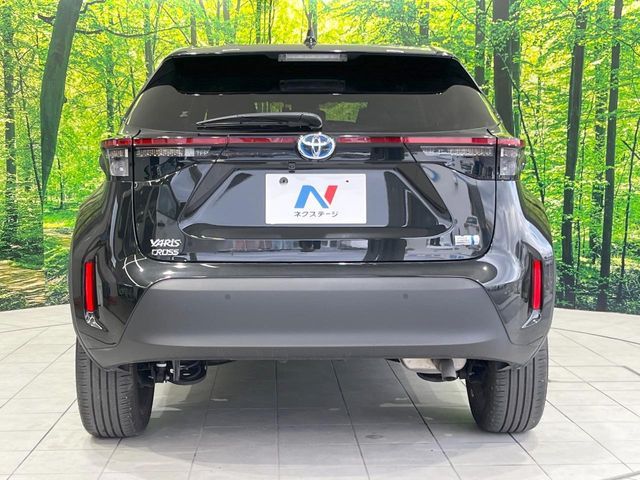 TOYOTA YARIS CROSS HYBRID 2023