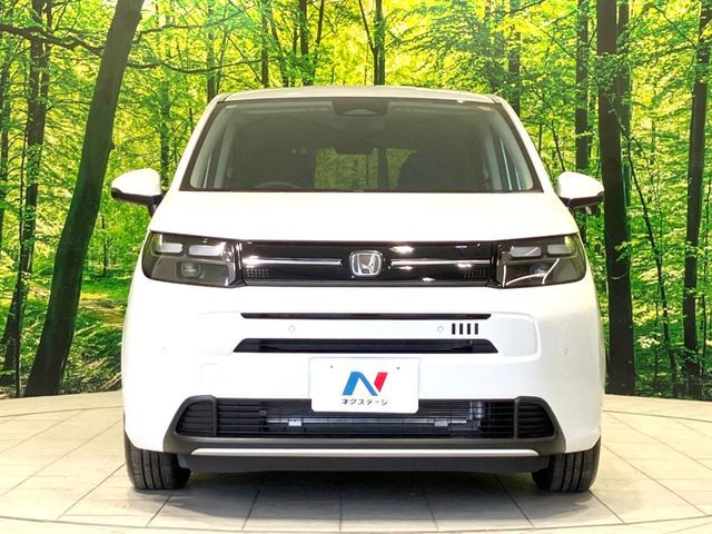 HONDA FREED 2025