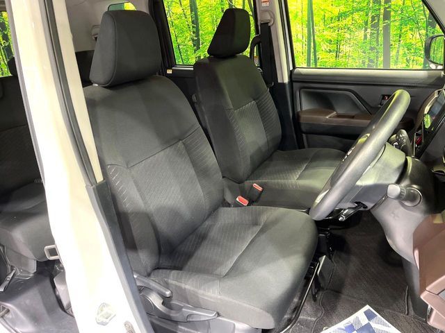 TOYOTA ROOMY 2019