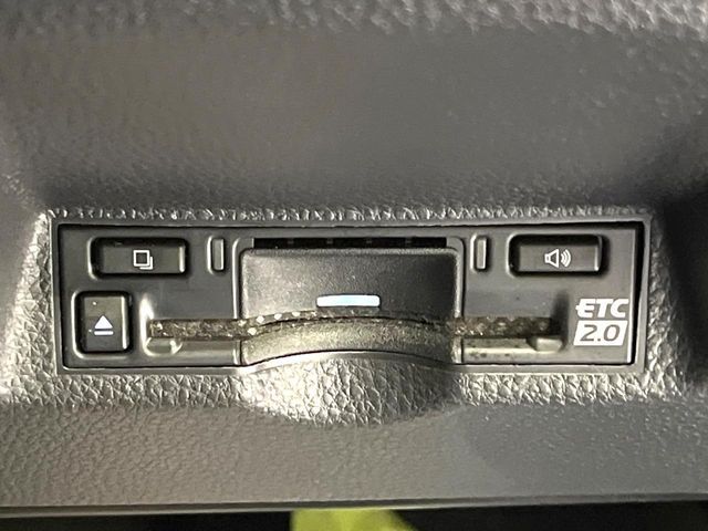 TOYOTA YARIS CROSS HYBRID 2025