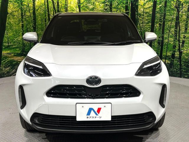 TOYOTA YARIS CROSS HYBRID 2025