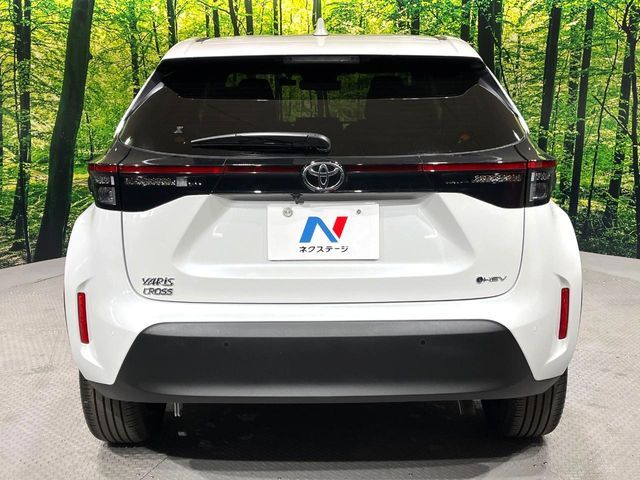 TOYOTA YARIS CROSS HYBRID 2025