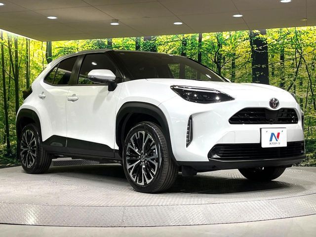 TOYOTA YARIS CROSS HYBRID 2025