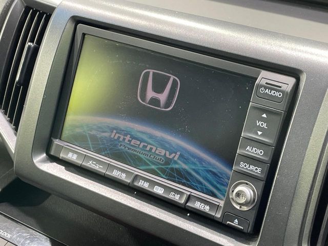 HONDA STEPWAGON SPADA 2011