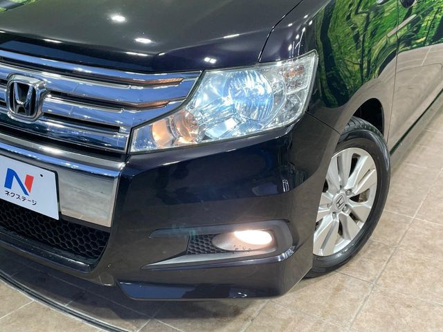 HONDA STEPWAGON SPADA 2011