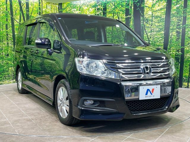 HONDA STEPWAGON SPADA 2011