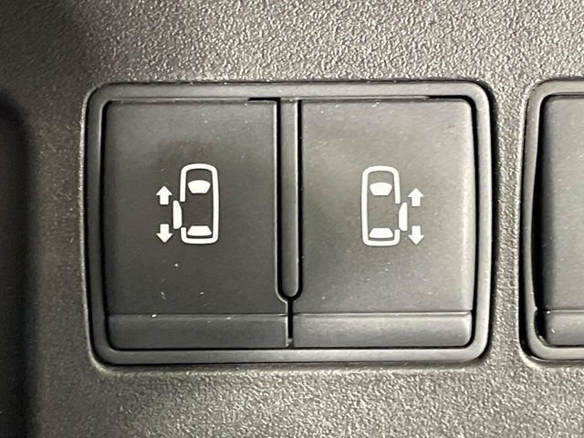 NISSAN SERENA  S-HYBRID 2014