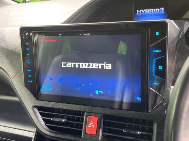 TOYOTA NOAH HYBRID 2018