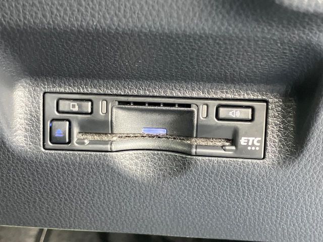 TOYOTA SIENTA HYBRID 2024