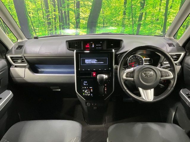 TOYOTA ROOMY 2016
