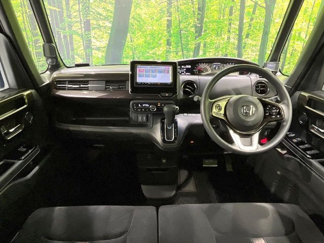 HONDA N BOX CUSTOM 2018