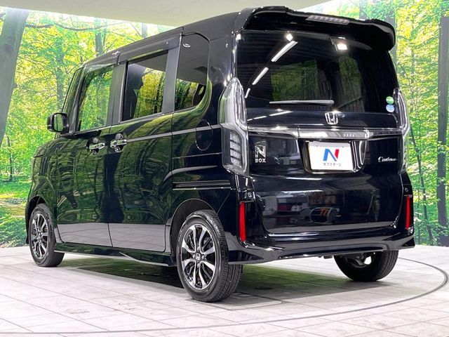 HONDA N BOX CUSTOM 2018