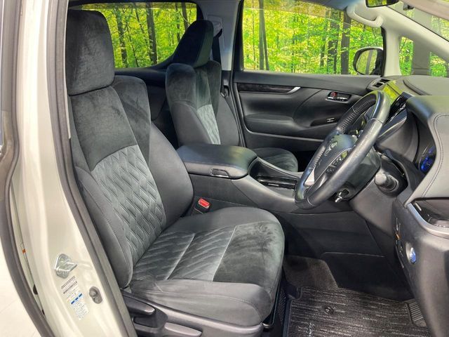 TOYOTA ALPHARD hybrid 4WD 2019