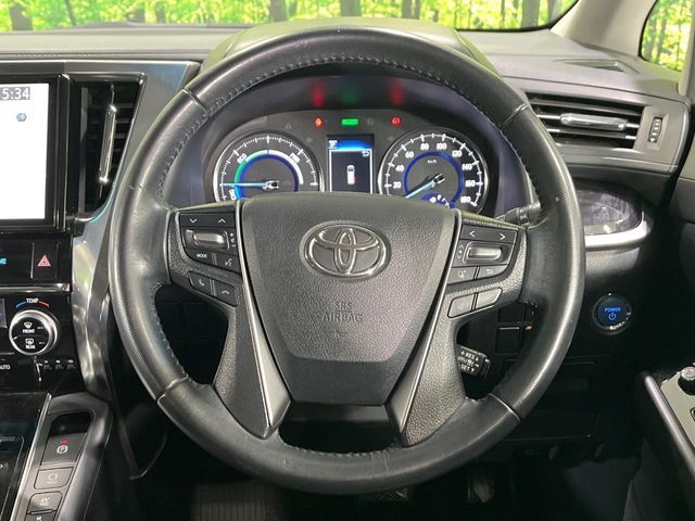 TOYOTA ALPHARD hybrid 4WD 2019