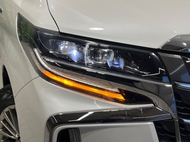 TOYOTA ALPHARD hybrid 4WD 2019