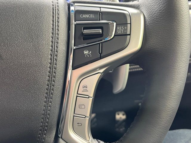 MITSUBISHI DELICA D:5 4WD 2025