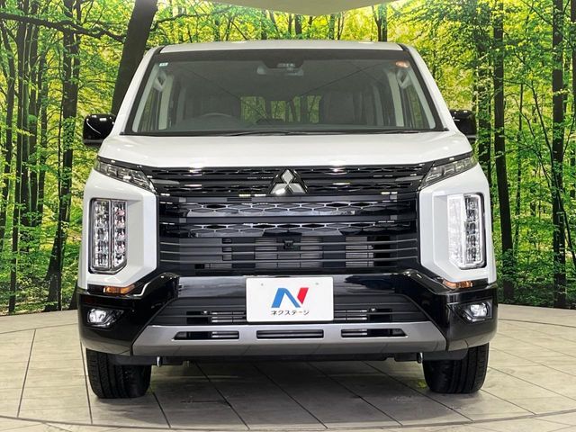 MITSUBISHI DELICA D:5 4WD 2025