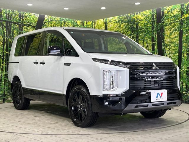 MITSUBISHI DELICA D:5 4WD 2025