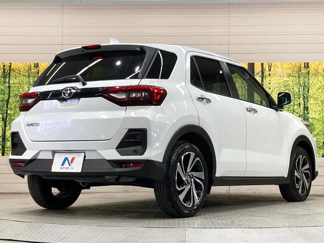 TOYOTA RAIZE 2024