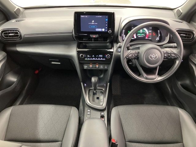 TOYOTA YARIS CROSS 2024