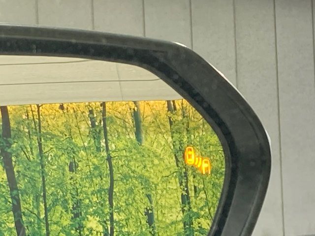 TOYOTA YARIS CROSS 2024