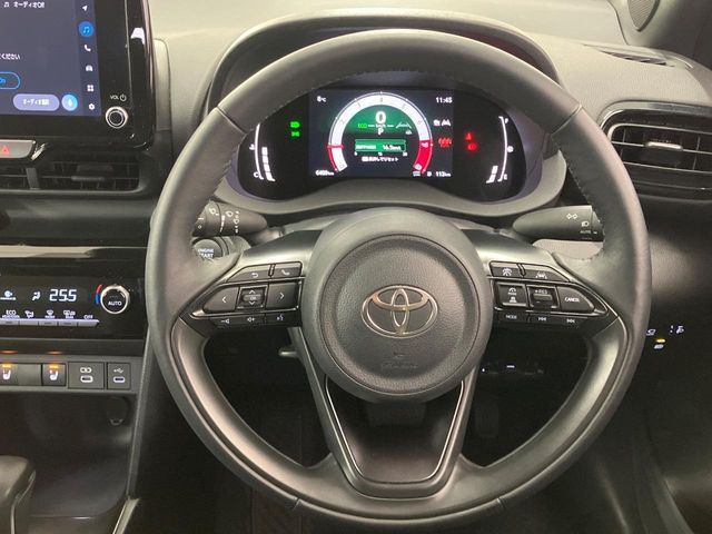 TOYOTA YARIS CROSS 2024