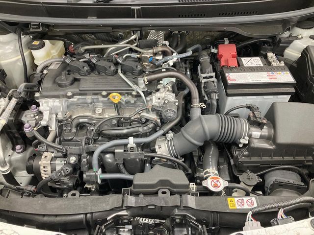 TOYOTA YARIS CROSS 2024