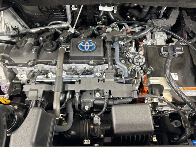 TOYOTA VOXY HYBRID 2025