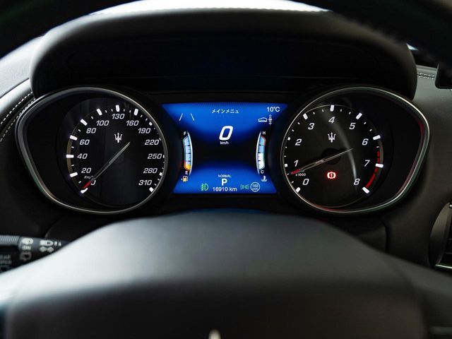 MASERATI MASERATI Levante 2021