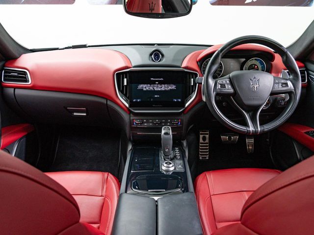 MASERATI MASERATI GHIBLI Sedan 2022