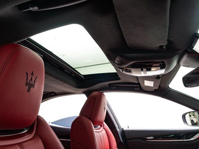 MASERATI MASERATI GHIBLI Sedan 2022