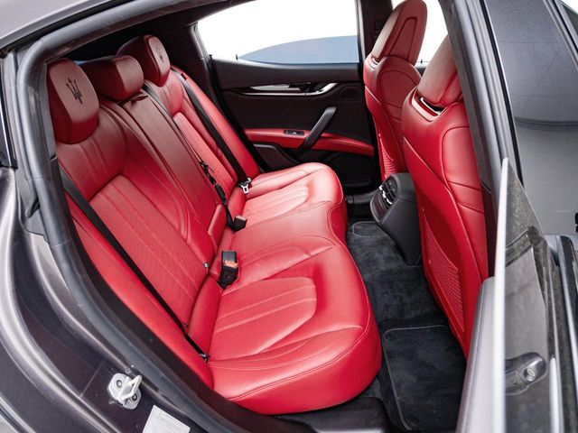 MASERATI MASERATI GHIBLI Sedan 2022