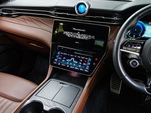 MASERATI MASERATI Grecale 2023