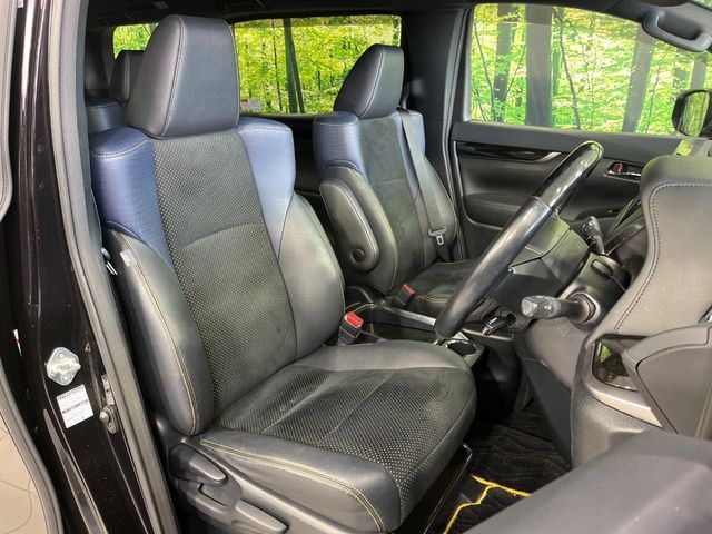 TOYOTA VELLFIRE 2017