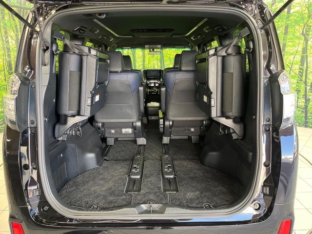 TOYOTA VELLFIRE 2017