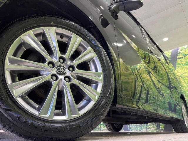 TOYOTA VELLFIRE 2017