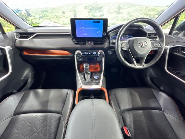 TOYOTA RAV4 4WD 2024