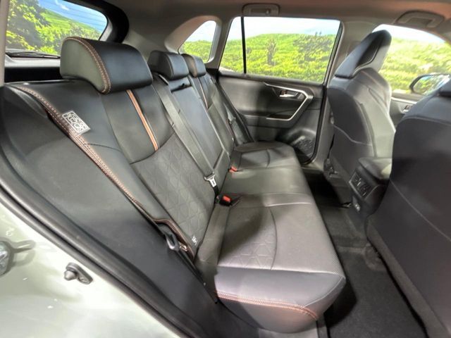 TOYOTA RAV4 4WD 2024