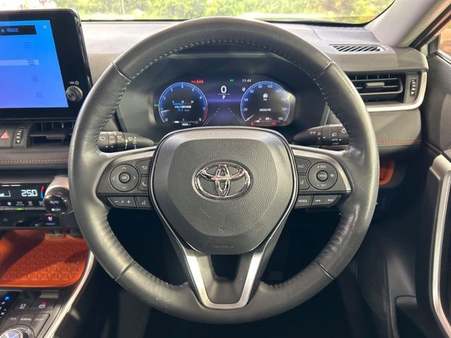 TOYOTA RAV4 4WD 2024