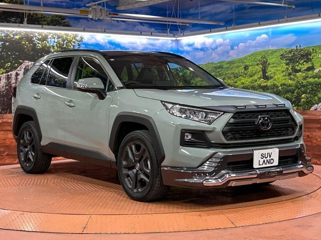 TOYOTA RAV4 4WD 2024